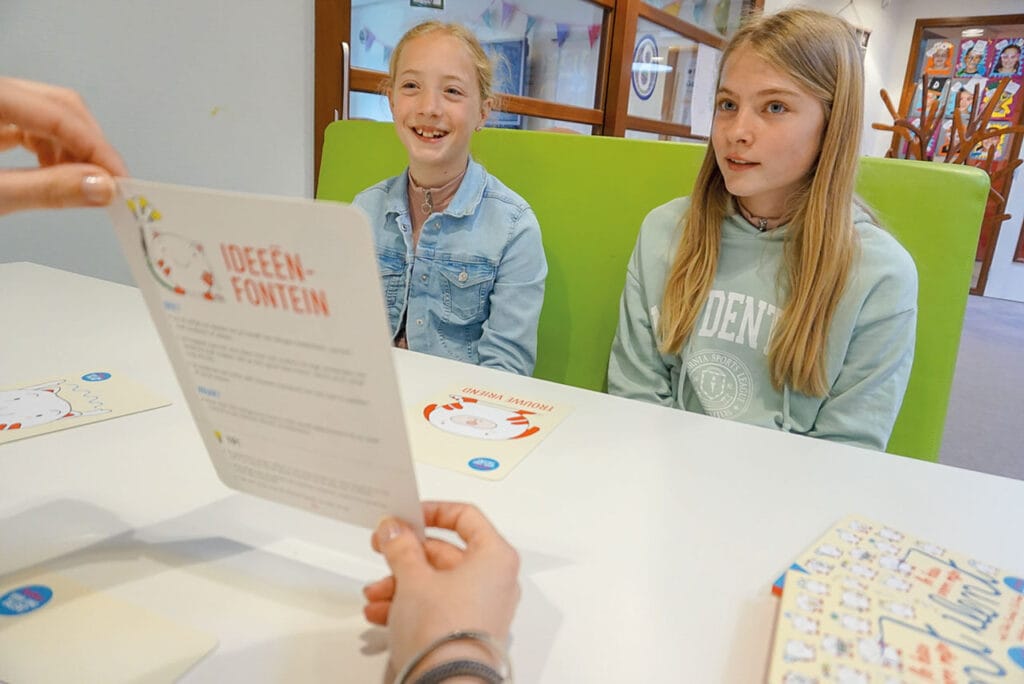 Aan-tafel-met-talentkaarten